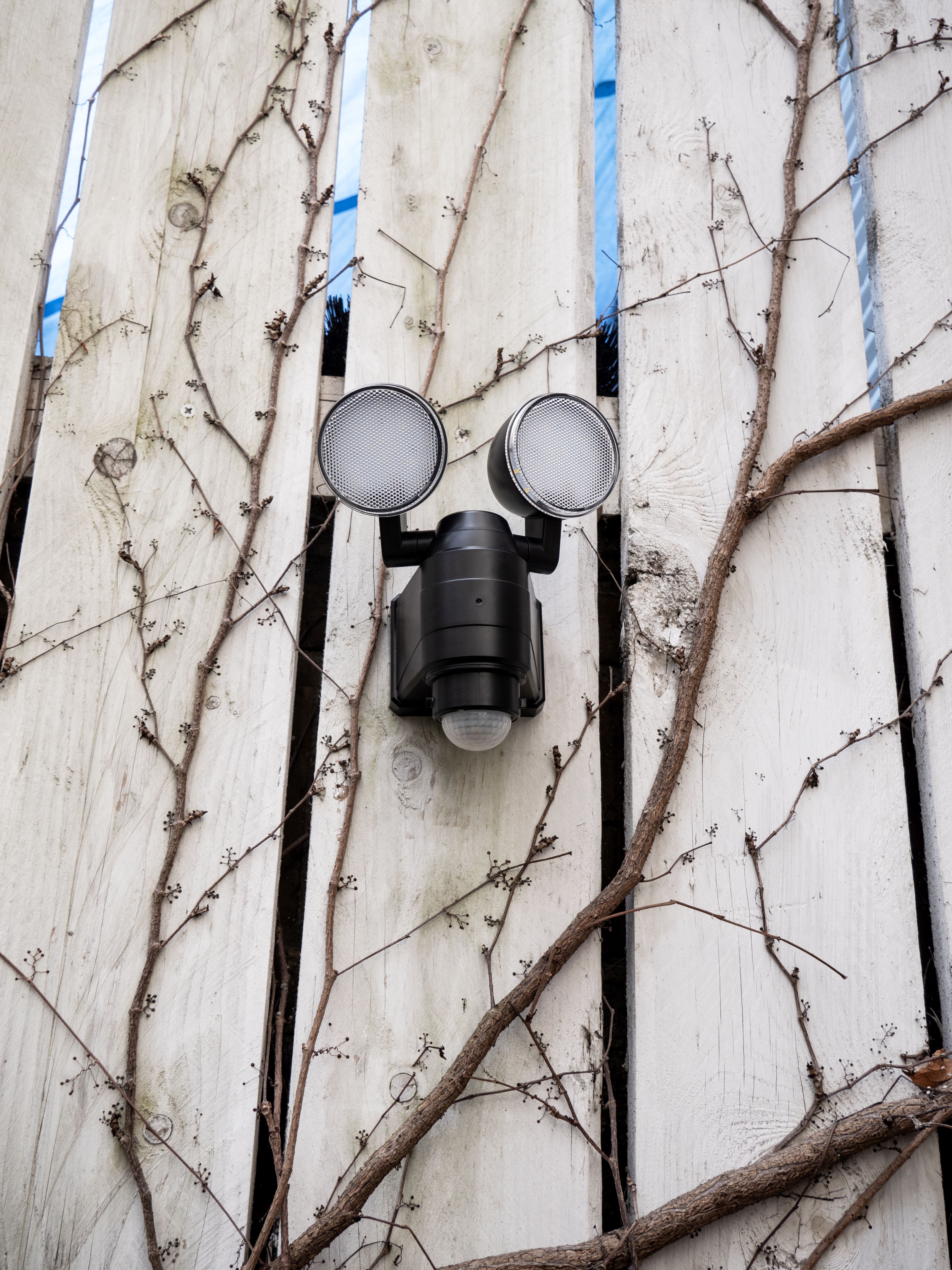 PROYECTOR SOLAR 2 FOCOS DE.MOV 700LM IP44 XANLITE EG-PRS700D